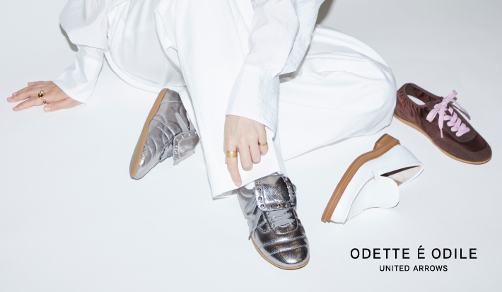 NEW SHOES-最新スニーカーとフラットシューズ