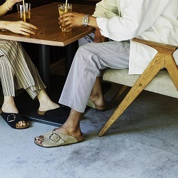 ＜BIRKENSTOCK＞別注「AROSA」 