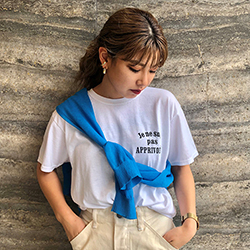 推しロゴTシャツ