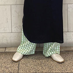 ギンガムチェックを大人の女性らしく着こなすコツ