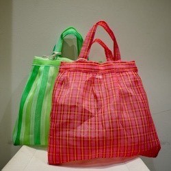 新作BAGの実用性に密着