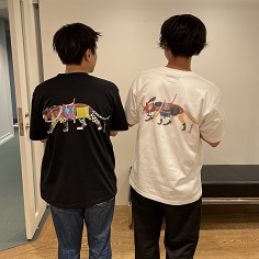Tシャツという枠を超えた、アートピースと呼ぶに相応しい一枚