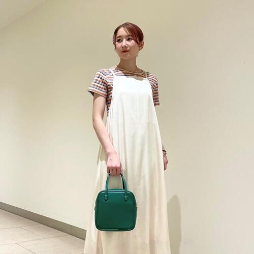 ワンピースの楽しみはレイヤードスタイル