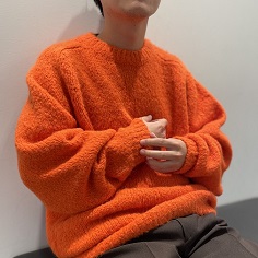 この秋どのニットにしますか？