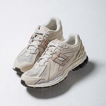 別注スニーカーと、別注ブーツ。