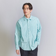 【爽やかで清潔感のあるストライプシャツ】