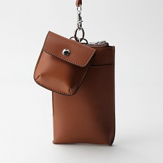 アクセサリー感覚バッグ