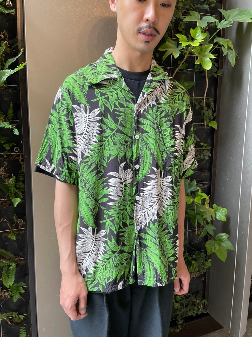 日本製送料無料 UNITED ARROWS 新品!オールインワン リーフ柄