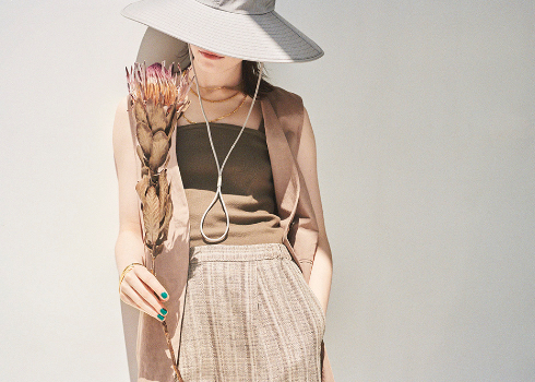 LOOK1