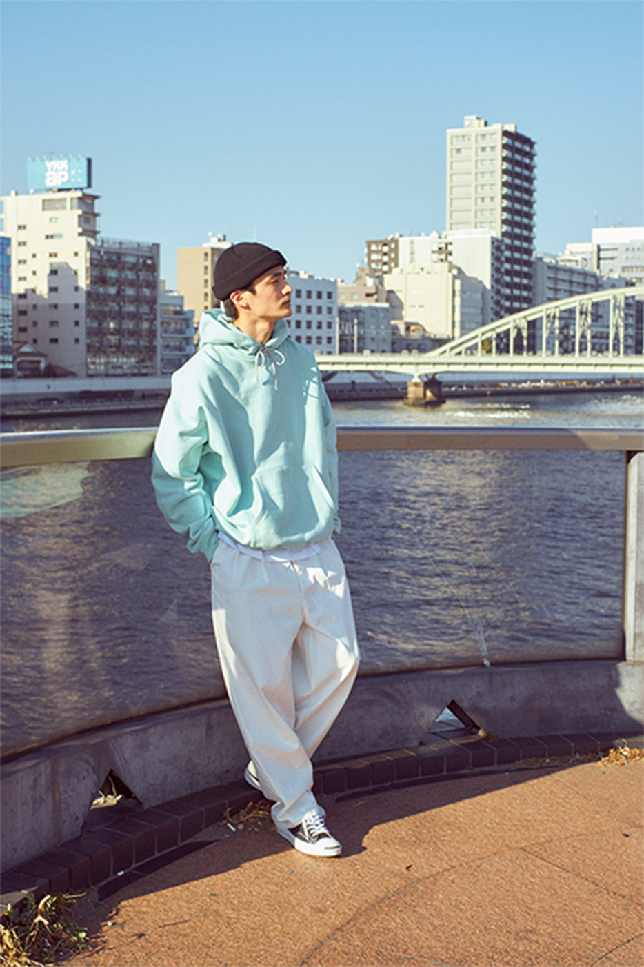 RIVERSIDE