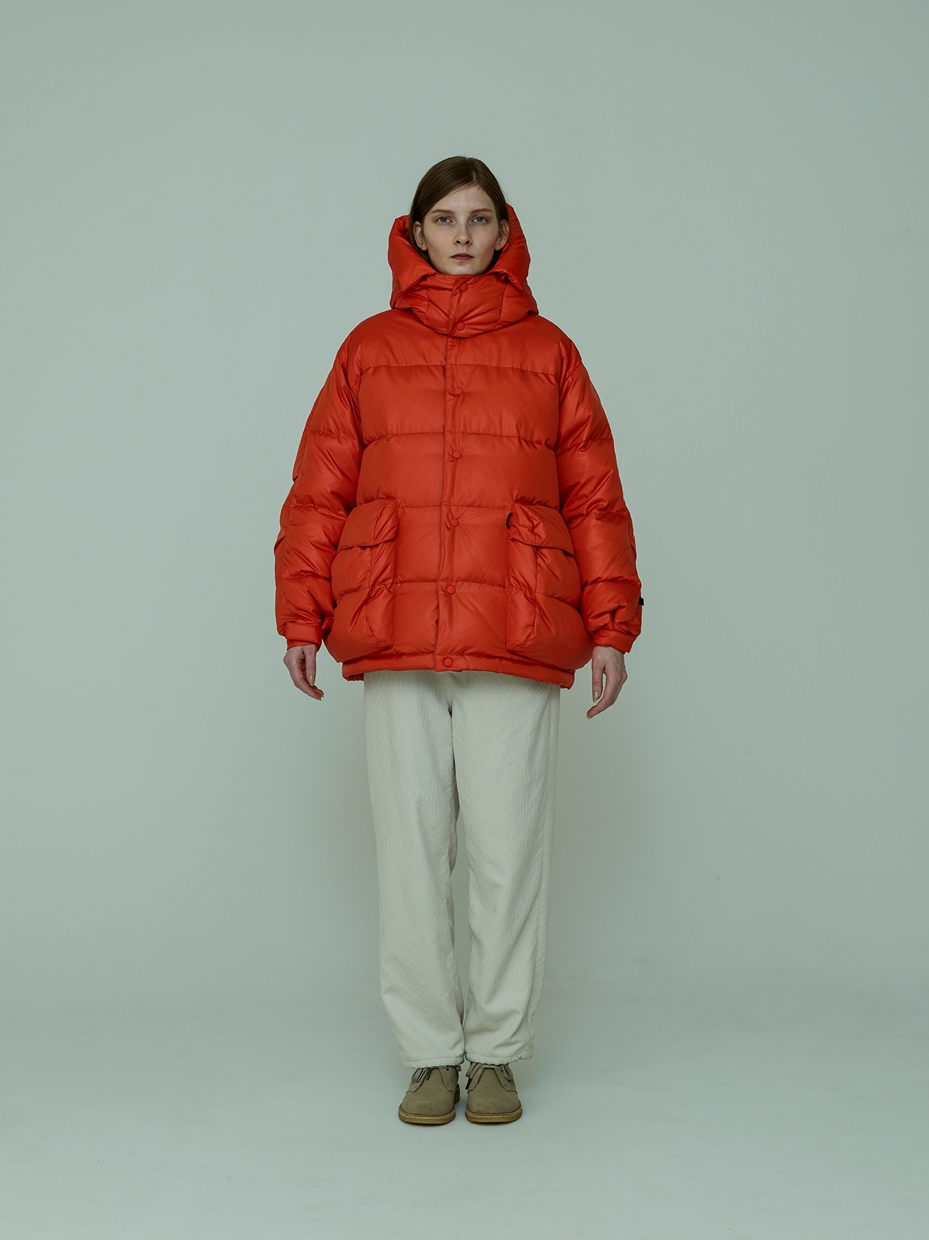 22AW_LADIES_1.jpg