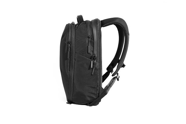 AER61001_propack20l_black_sideright.jpg