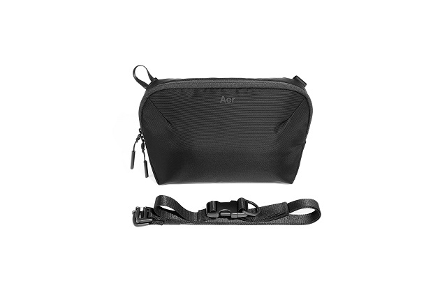 AER61003_prosling_black_strap2.jpg