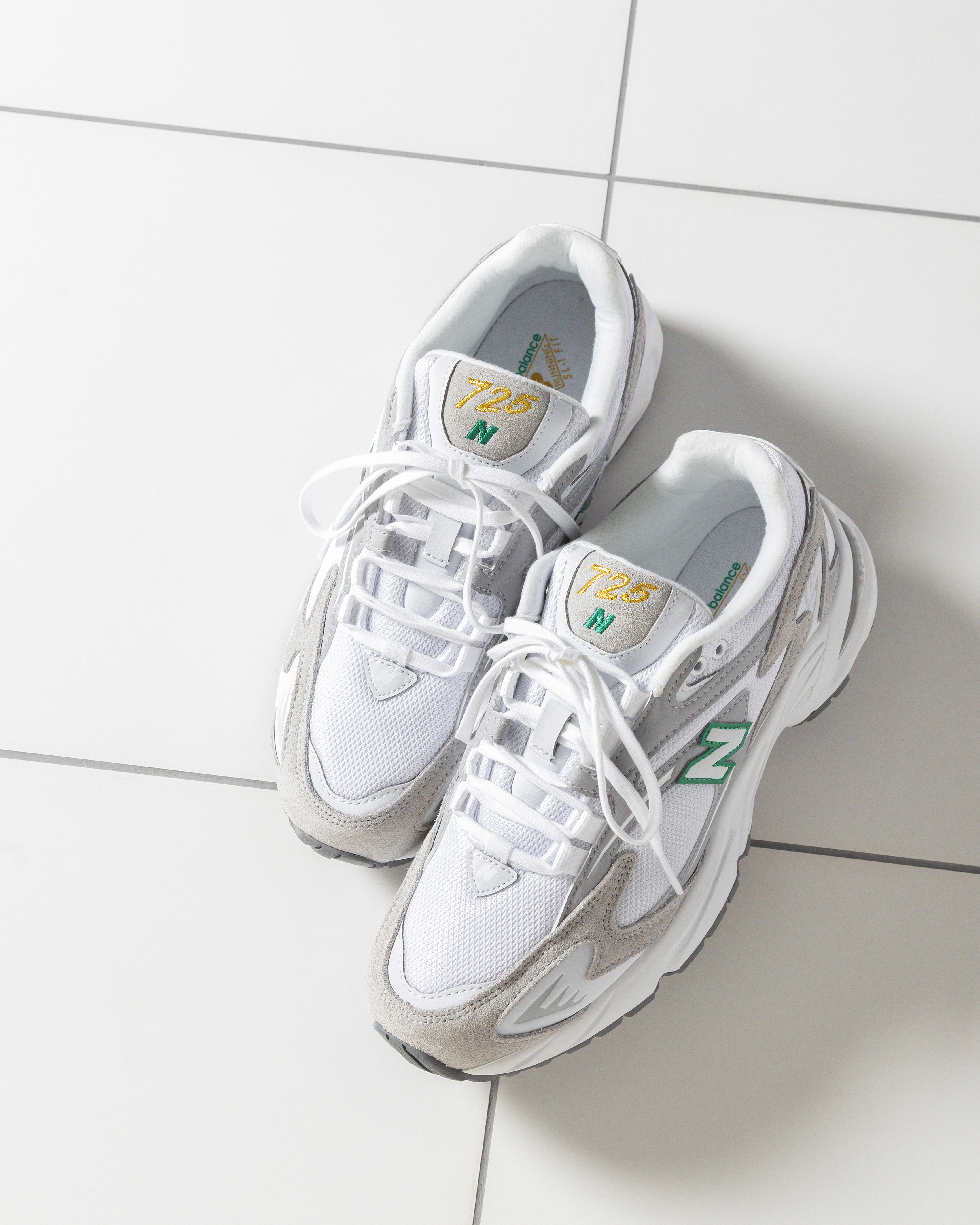 New Balance EXCLUSIVE for BEAUTY&YOUTH 「ML725」 ｜ニュース ...