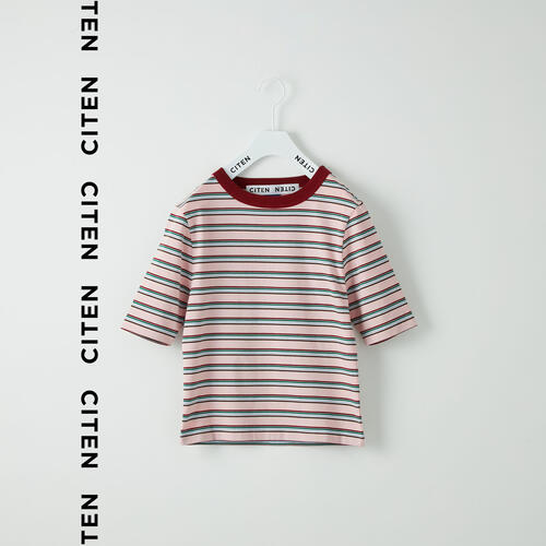 夏に映えるボーダー