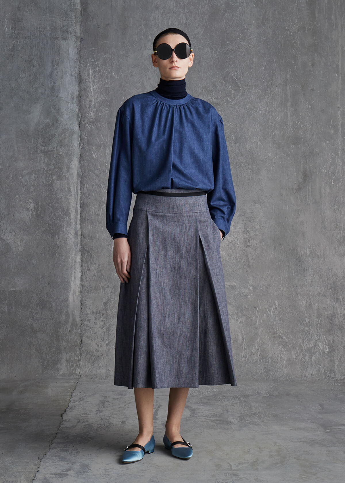 LOOK 5