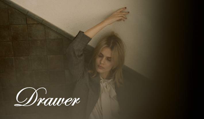 Drawer ドゥロワー スタジャン 袖レザー シルク混 キルティング 38