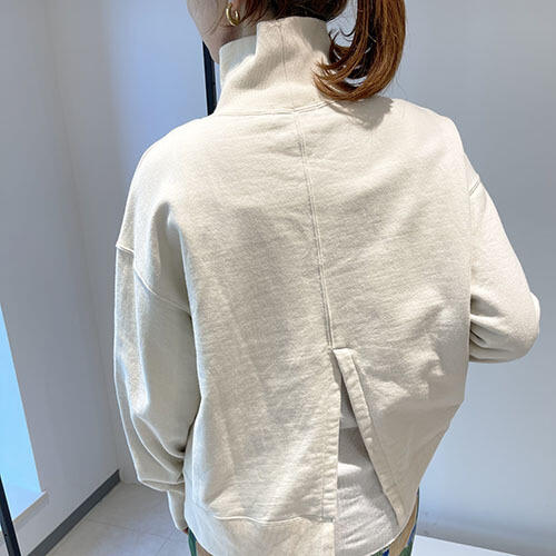 【EMMEL REFINES】｜人気の春トップスをご紹介