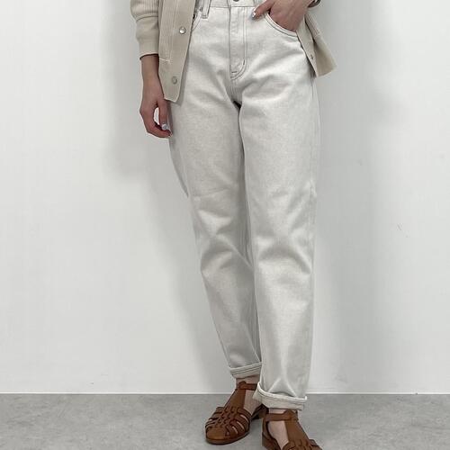 【HIT ITEM】大定番デニムをカラー別スタイリングでご紹介！