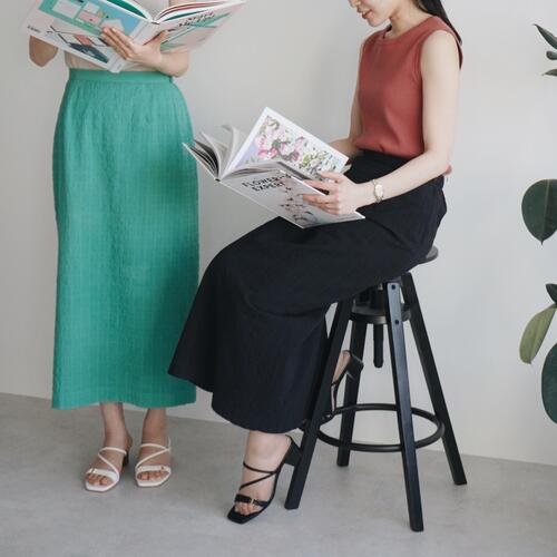 【New in】軽やかなサッカー素材の新作スカート