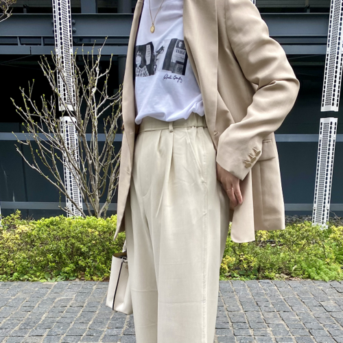 【オルマイパンツ】クローゼットに特別な一本、オールマイティーなパンツを。