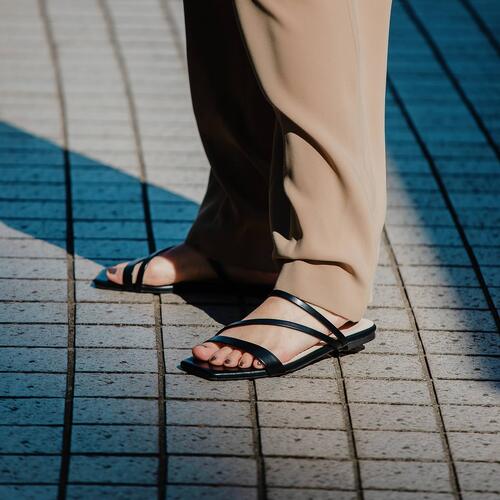 【Recommend】足元から夏気分!スライダーサンダル