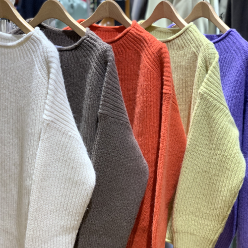 程よいこなれ感が魅力！ハミルトン畦編みニット