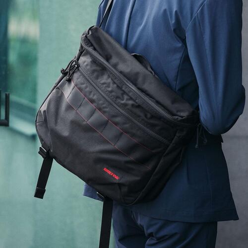 【BUYER'S CHOICE】オンでもオフでも毎日使いたい、＜BRIEFING＞別注のバッグ