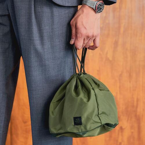 【BUYER'S CHOICE】 Made in USAのミルスペック・ブランドに別注！ほんのりミリタリーな＜MIS＞ のバッグ