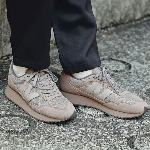 【BUYER'S CHOICE】大人のきれいめスタイルに合う＜New Balance＞別注スニーカー