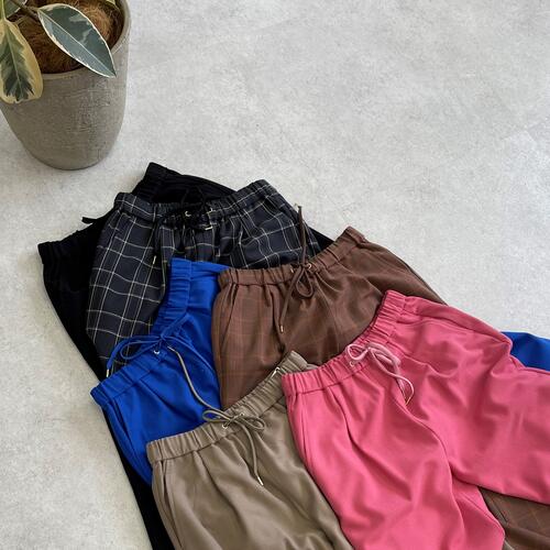 【オルマイシリーズ連載 Vol.1】美シルエットテーパードパンツ