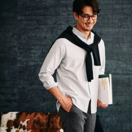 【オフィスカジュアル】ジャケットを着ない職場で活躍するアイテムまとめ