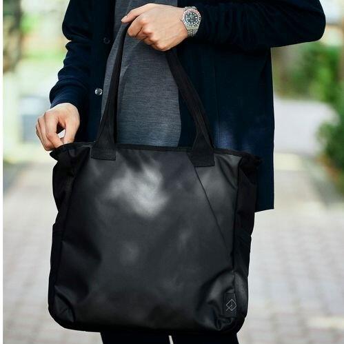 【移動やリモートワークに】PCスリーブ付きのバッグ6選