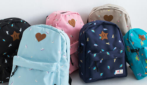 MEI × green label relaxing あなたの好きな柄はどれ？　投票1位のデイパックが商品に！