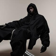 【発売開始のお知らせ】＜FEAR OF GOD ESSENTIALS＞THE BLACK COLLECTION