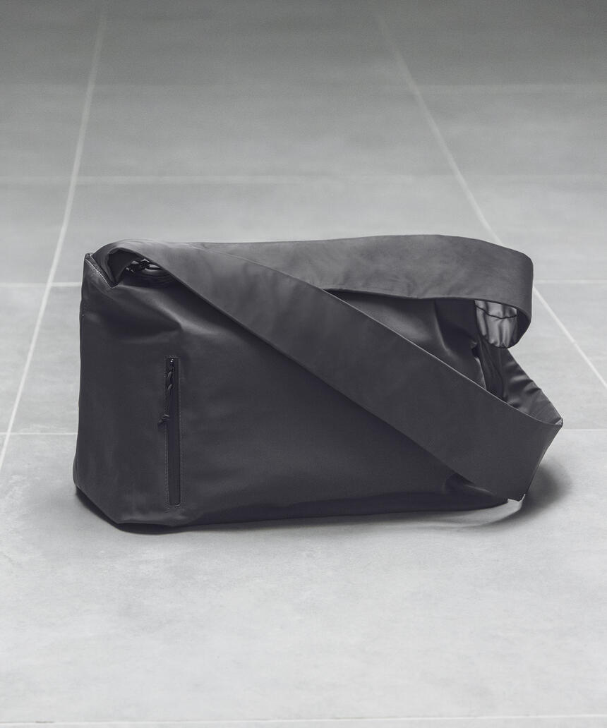 Yak pak store messenger bag