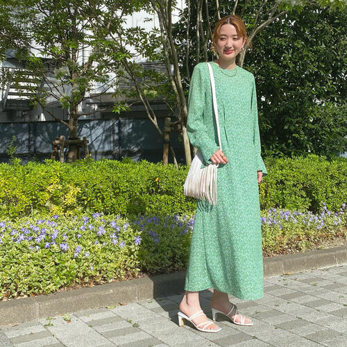 WEB限定サンダルご紹介♪