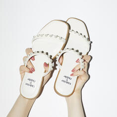 セールでゲットしたい人気サンダル