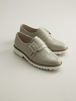 Nuance color? ITEM 2