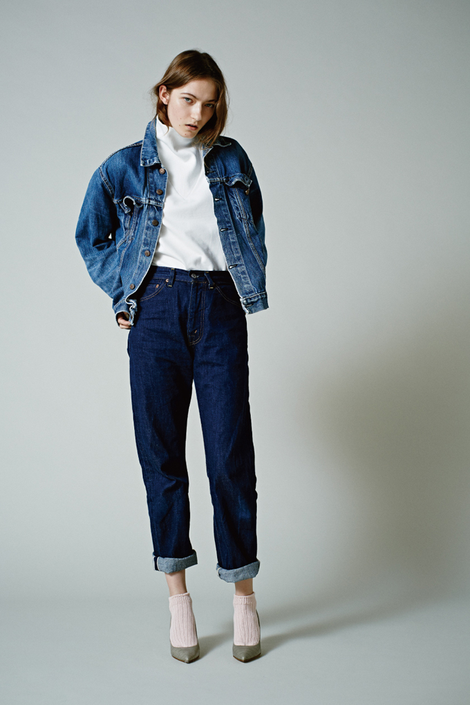 LOOK 004