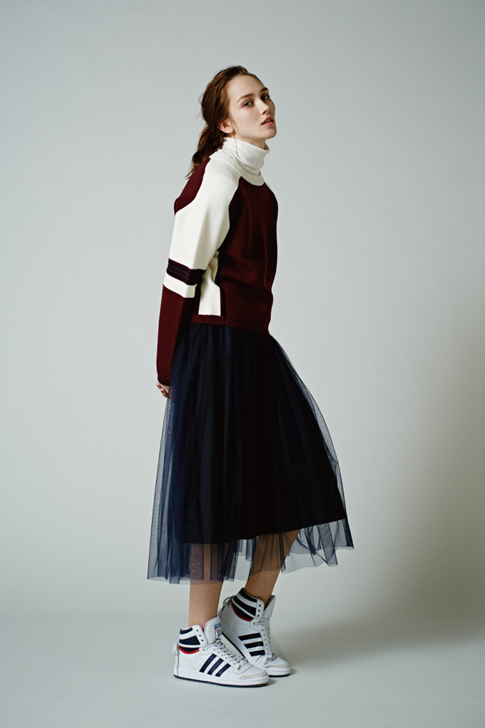 LOOK 012