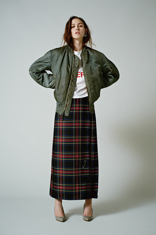 LOOK 006