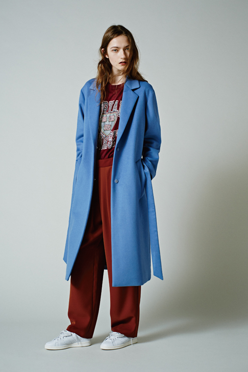 LOOK 011