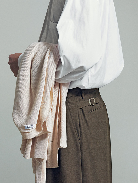 LOOK 2