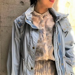 『 春を、ブラウスと。 』