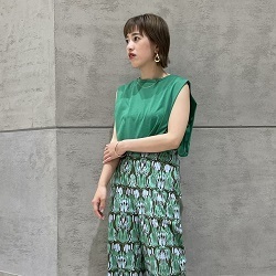 夏こそ取り入れたい「エスニック柄」