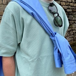 夏こそニット。