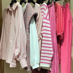PINK!
