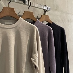 コダワリの定番ニット