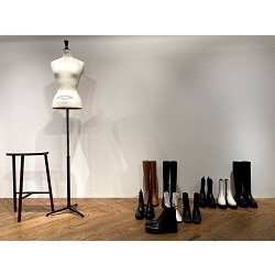 ブーツを楽しむ季節